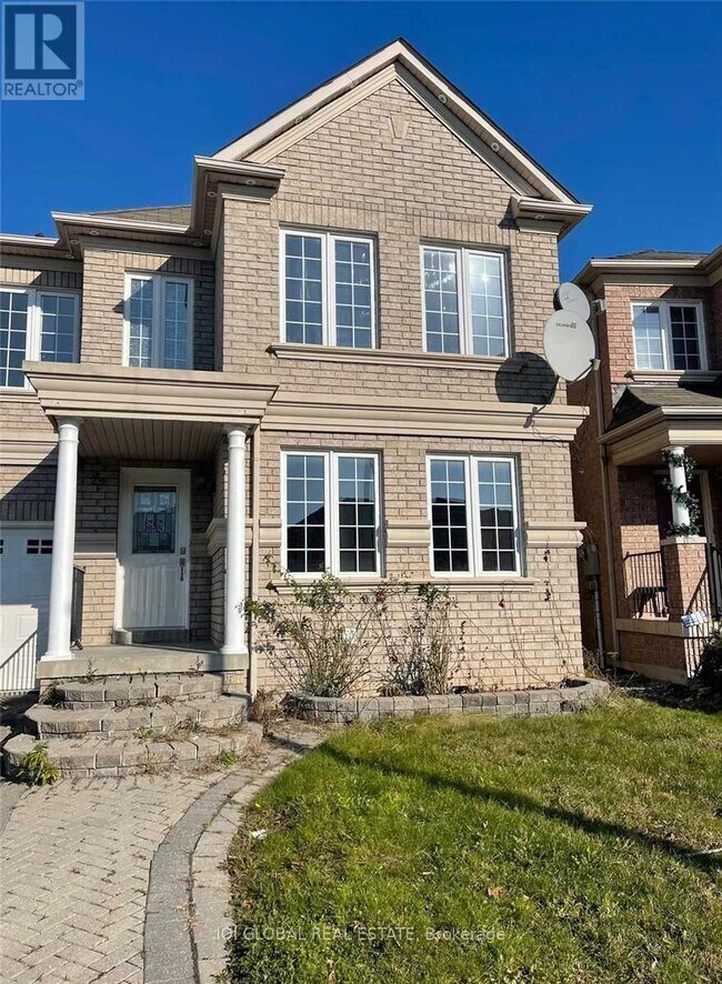 29 Nobbs Dr in Ajax, ON - Building Photo - Building Photo