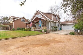 1400 Cuernavaca Dr N in Austin, TX - Building Photo - Building Photo