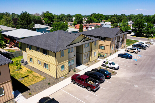 Mallard Campus Home/Office Apartments in Twin Falls, ID - Building Photo - Building Photo