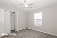 180 Riverbrooke Trail photo'