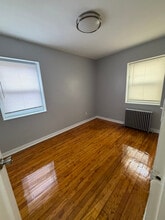 68 Elmwood Ave, Unit C in East Orange, NJ - Building Photo - Building Photo