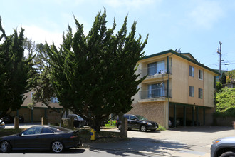 Kent Villa in Daly City, CA - Foto de edificio - Building Photo