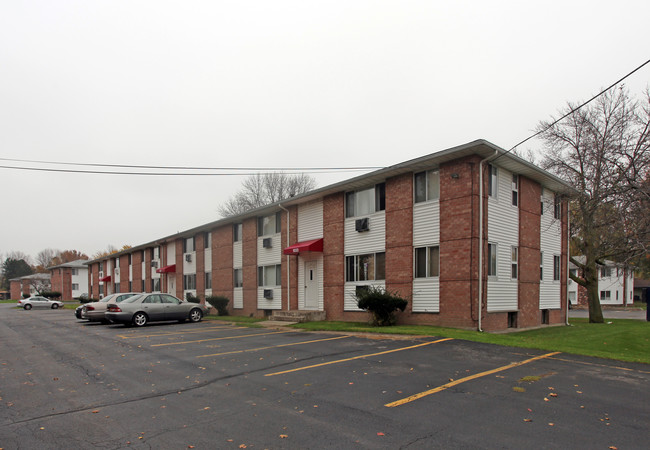 Westmont Apartments in Rochester, NY - Building Photo - Building Photo