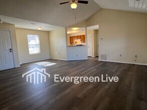 103 Jardin Ct in Raeford, NC - Building Photo - Building Photo