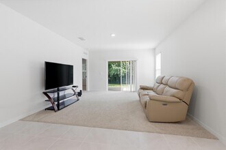 1732 Shadow Trce Wy in DeLand, FL - Building Photo - Building Photo