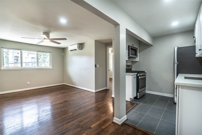 1602 Bonnie Brae St in Houston, TX - Building Photo - Building Photo