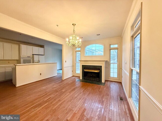 552 Winding Rose Dr in Rockville, MD - Building Photo - Building Photo