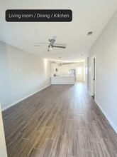 4718 W Huckleberry St in Edinburg, TX - Foto de edificio - Building Photo