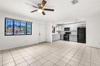 28145 SW 142nd Ct in Homestead, FL - Building Photo - Building Photo