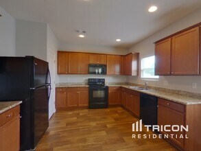 2409 Pollen Way in Columbia, TN - Building Photo - Building Photo