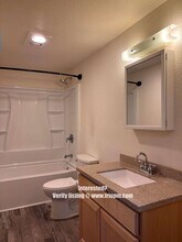 630 64th St in Springfield, OR - Building Photo - Building Photo