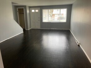 4944 Fairway Ct in Columbus, OH - Building Photo - Building Photo