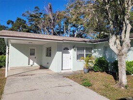 1820 Martin St in Largo, FL - Building Photo