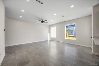 21 Dorado Dr in Alton, TX - Building Photo - Building Photo