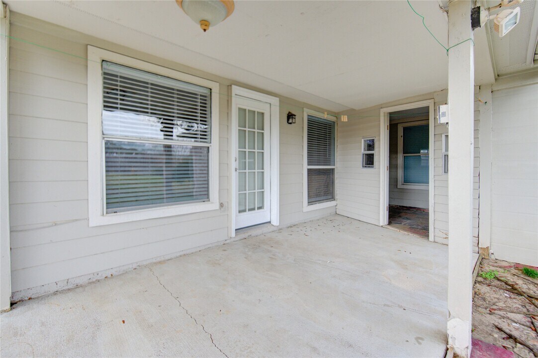 14802 Newton Falls Ln in Sugar Land, TX - Building Photo