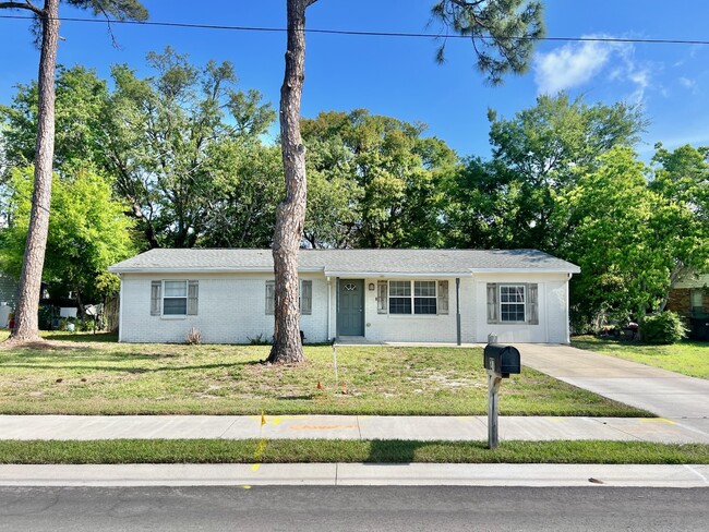 property at 27 North St