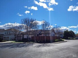 5083 Moss Creek Way in Fairfield, CA - Building Photo