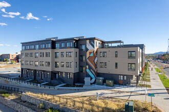 30PRL Apartments in Boulder, CO - Building Photo - Building Photo