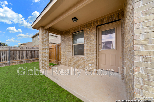 property at 3112 Muntjac