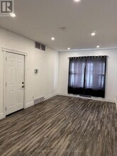 1152 King St E in Hamilton, ON - Building Photo - Building Photo