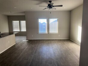 1710 Chase Anchor Ct in Rosenberg, TX - Building Photo - Building Photo