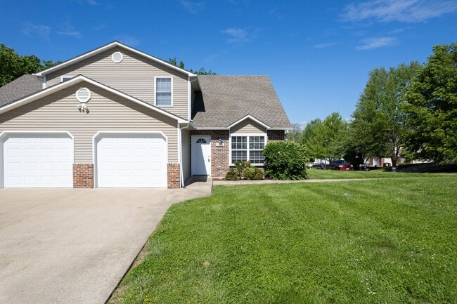 property at 5005-5007 Roscoe Rdg