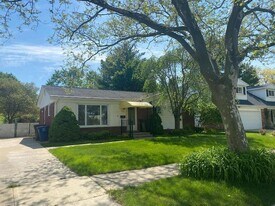 2160 Georgetown Blvd in Ann Arbor, MI - Building Photo