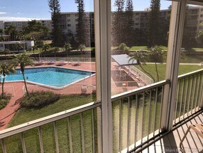 2859 Leonard Dr-Unit -G308 in Aventura, FL - Building Photo - Building Photo