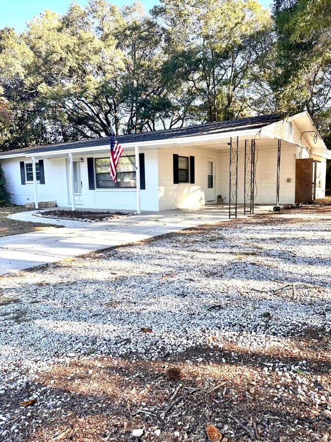 420 Edge Ave in Valparaiso, FL - Building Photo - Building Photo