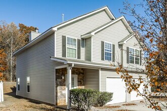 1006 Rolling Meadows Rd in Villa Rica, GA - Foto de edificio - Building Photo