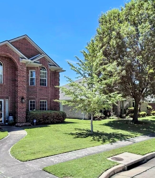 property at 610 Butternut Dr
