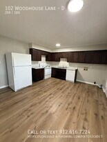 102 Woodhouse Ln in Savannah, GA - Building Photo