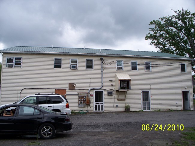 68 E Orvis St in Massena, NY - Building Photo - Building Photo