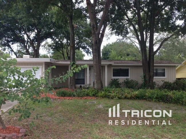 357 Banyan Dr in Maitland, FL - Building Photo - Building Photo