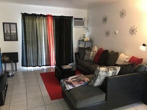 City View Terrace in Sacramento, CA - Foto de edificio - Interior Photo