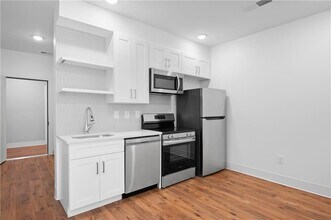 456 Flat Shoals Ave SE in Atlanta, GA - Building Photo - Building Photo