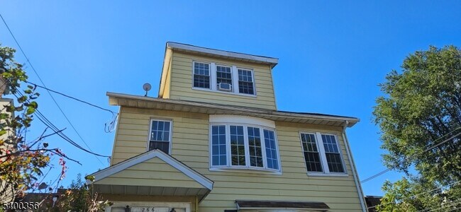 property at 264 Pomona Ave