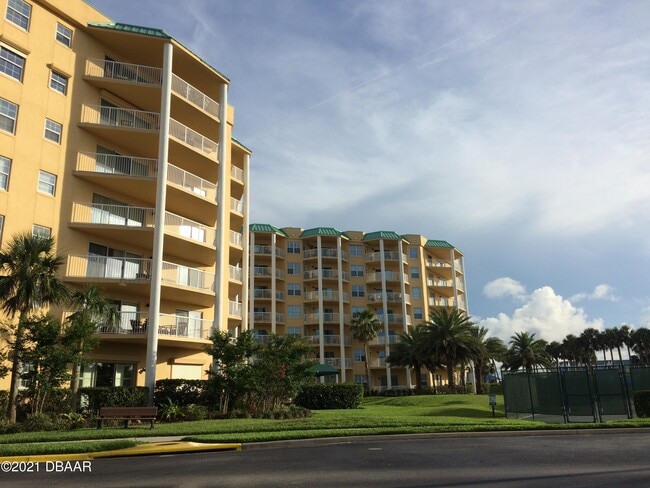property at 4650 Links Village Dr