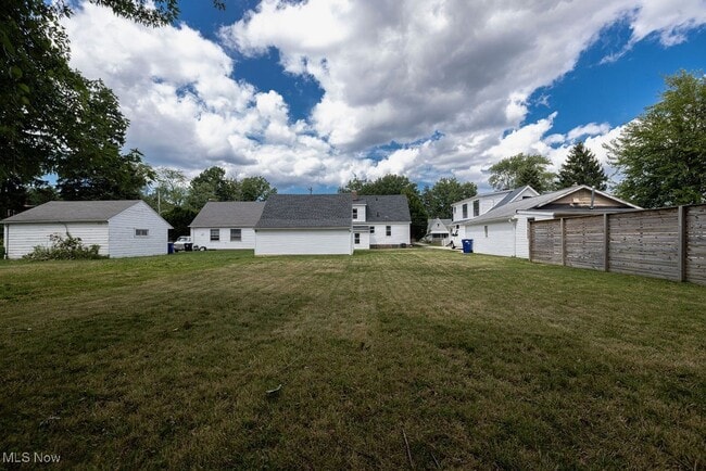 property at 15101 Schuyler Ave