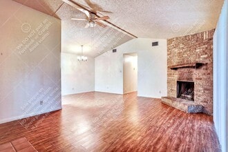 106 Hughson Ct in San Marcos, TX - Building Photo - Building Photo
