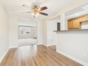 2410 Kensington St in Harrisburg, PA - Building Photo - Building Photo