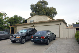 1135 W Hamilton Ave in Campbell, CA - Building Photo