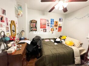 777 Parker St, Unit 1 in Boston, MA - Building Photo - Building Photo