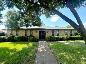 9518 Timberleaf Dr in Dallas, TX - Building Photo