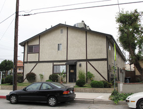 6003 Craner Ave in North Hollywood, CA - Foto de edificio - Building Photo