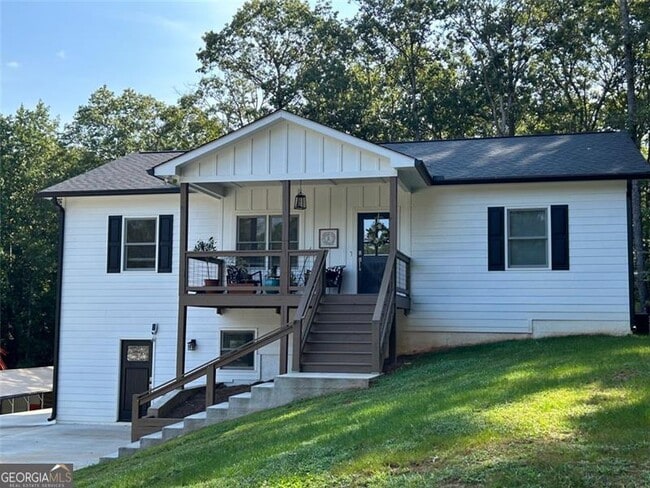 property at 215 Pinecone Ln
