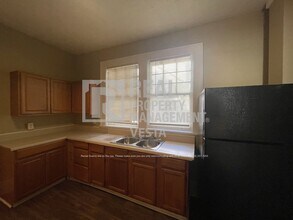 1096 Hillyer Ave in Macon, GA - Building Photo - Building Photo
