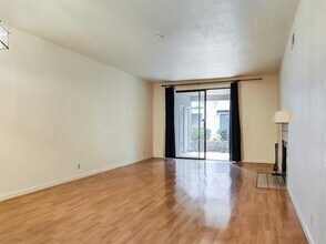 6216 Buena Vista Dr in Newark, CA - Building Photo - Building Photo