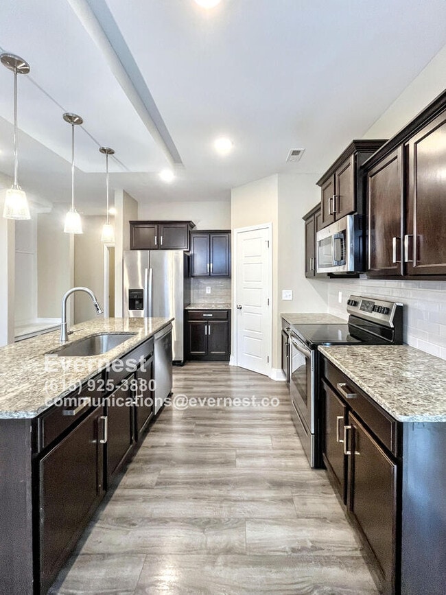 514 Bloomington Trce in Clarksville, TN - Building Photo - Building Photo