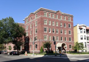 The Parkwell in Washington, DC - Building Photo - Building Photo